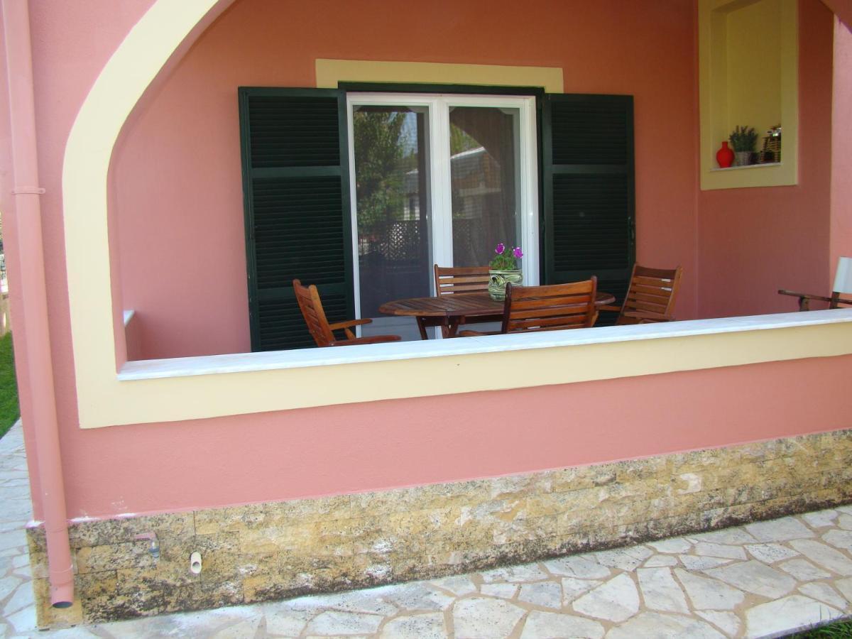 Iliachtida Apartment Alepou Exterior foto